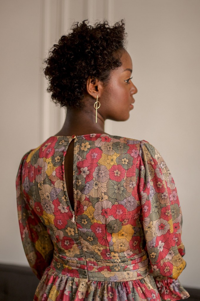 robe cintrée à la taille avec noeud ruban