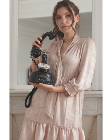 Robe courte à volants