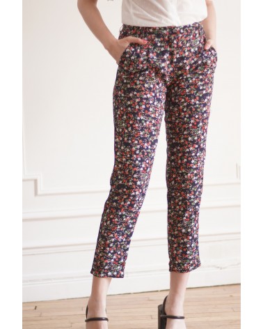 Pantalon à motifs fleuris