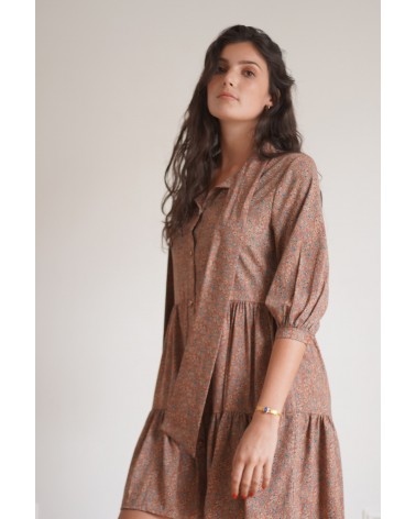 Robe courte à motifs fleuris